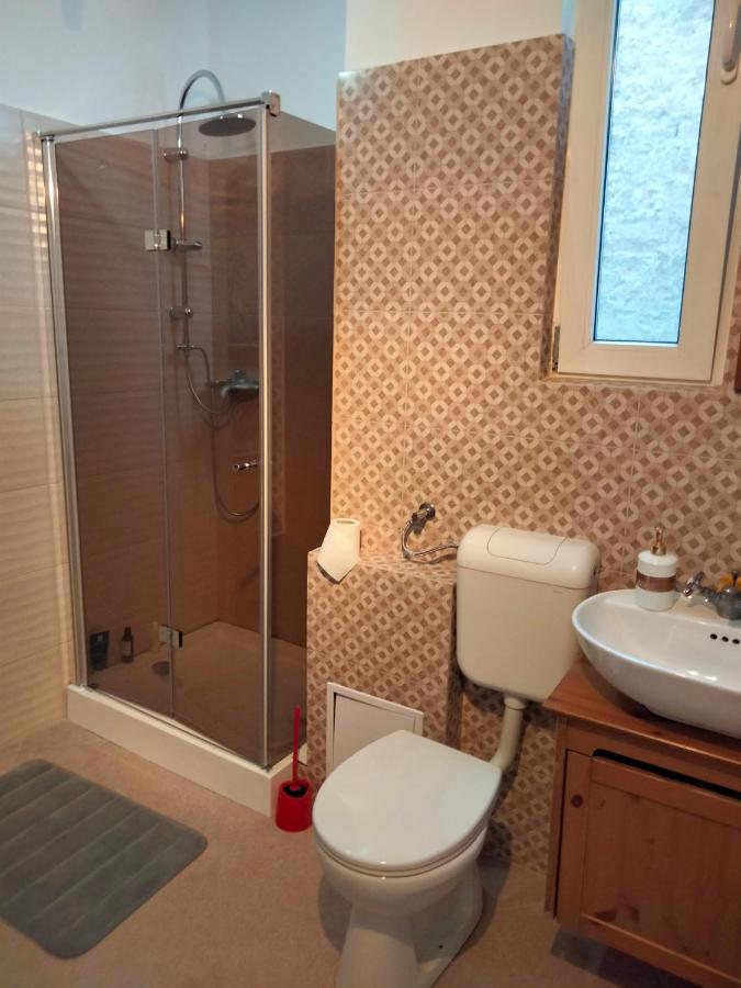 Appartement Ara Modern Apartament à Oradea Extérieur photo